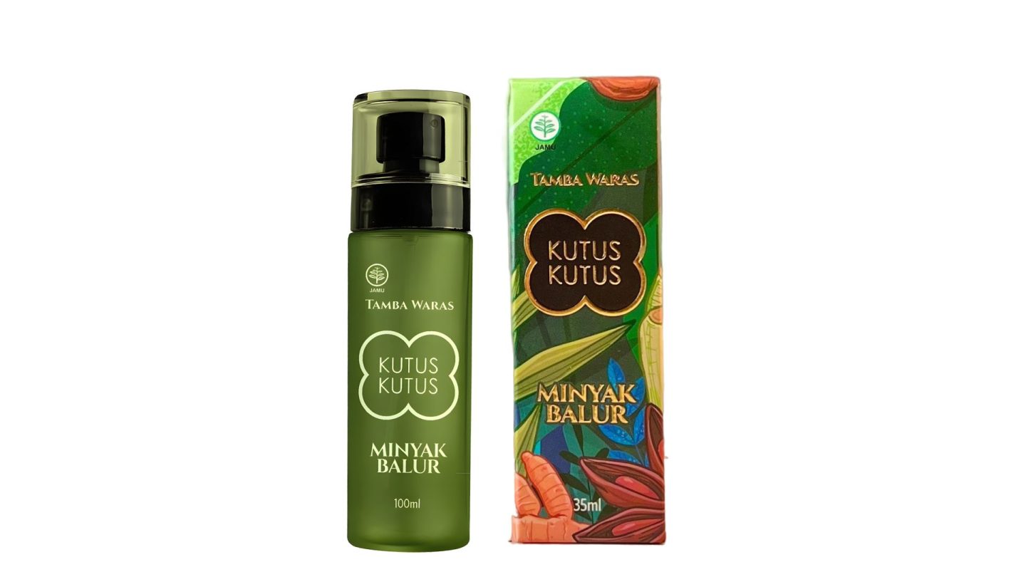 Pinset yang berisi minyak.